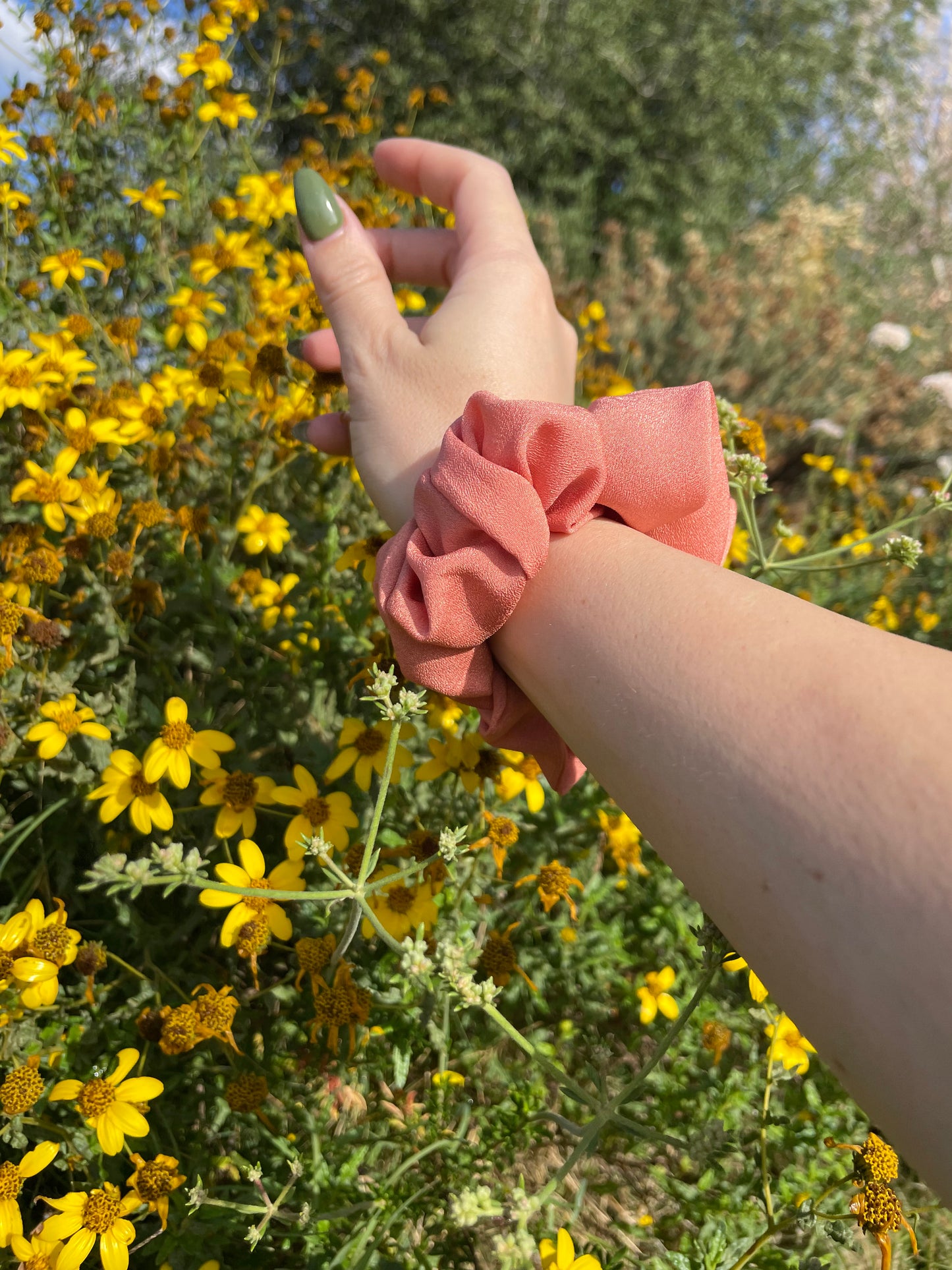 Daffodil Apricot Scrunchie